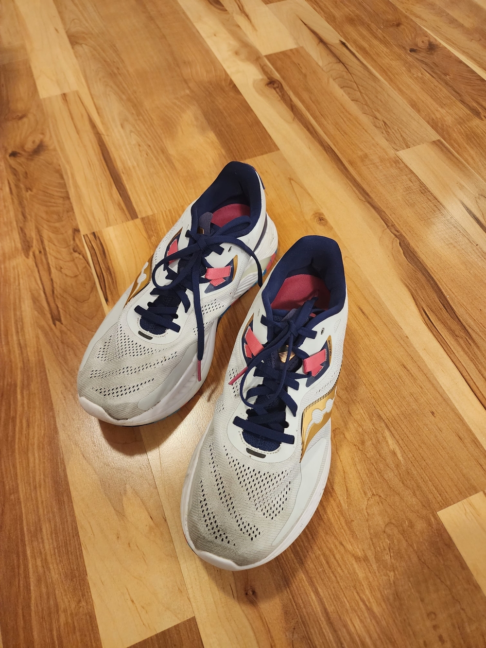 Saucony Navy and Pink Women's Running Shoes